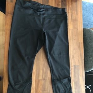 Lululemon running Capri size 12